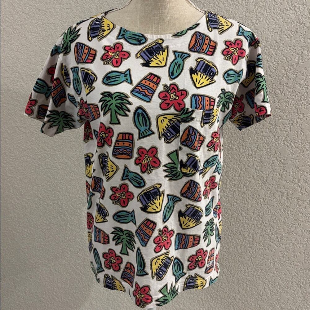 VTG 1990’s Dockers by Levi’s Women’s Beach T-Shirt Top Fish Novelty Petite
